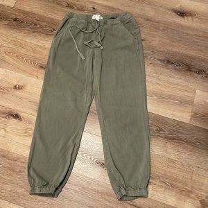 Cloth & Stone joggers